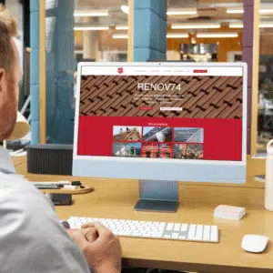 Refonte de site vitrine à Chevrier (près de Saint-Julien-en-Genevois), au coeur du Genevois français, pour Renov74 : expert professionnel dans l'entretien de toitures, démoussage, nettoyage de zinguerie, étancheité bitumée, (Haute-Savoie, France).