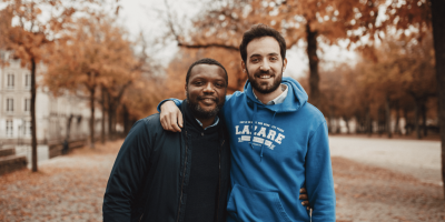 La fondation lazare a pour mission de lever des fonds pour soutenir les collocations de professionnels avec des personnes en réinsertion