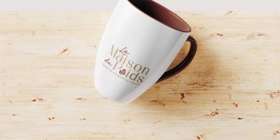 Refonte d'identité de marque à Hélécine, pour La Maison du Poids, imprimé sur un mug